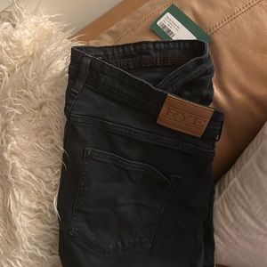 NWT Men’s RYE Jeans Athletic fit, indigo, size 38x32, 98%cotton, 2% elastane